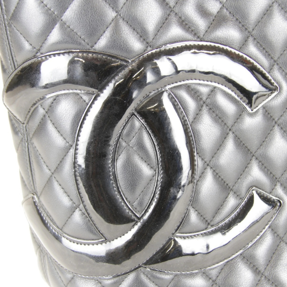 CHANEL Black Lambskin Leather Tote Bag - Picture 14 of 14